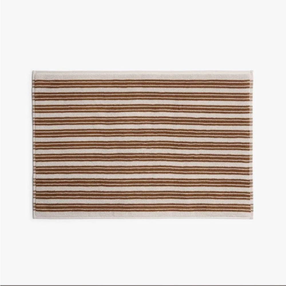 NWT Striped Supersoft Tub Mat Parchment & Pecan - Parachute for Target